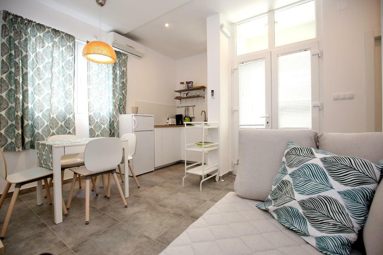Apartments Ines Murter Exterior foto